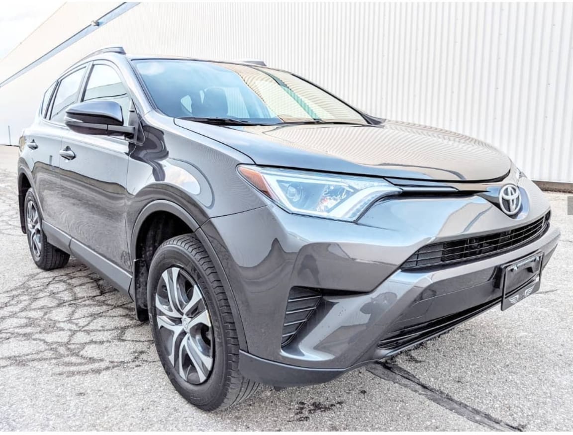 SOLD – 2016 TOYOTA RAV4 LE